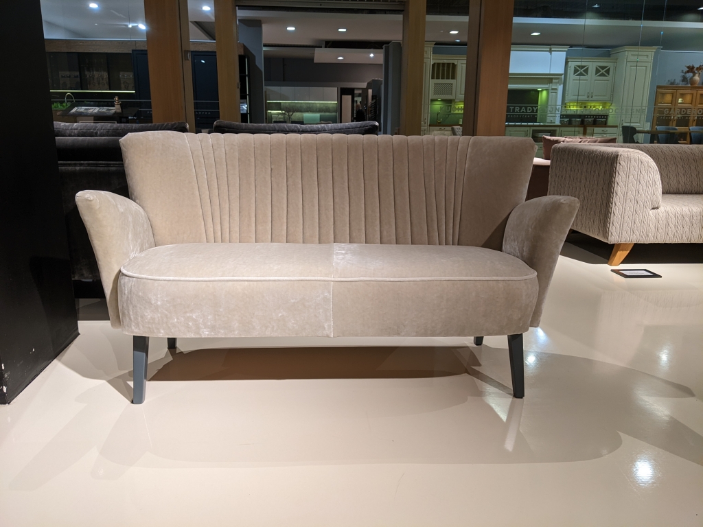 ARISconcept Coco sofa 2 BF 143 cm
